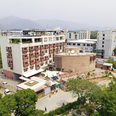 Legend Hotel Islamabad Exterior photo