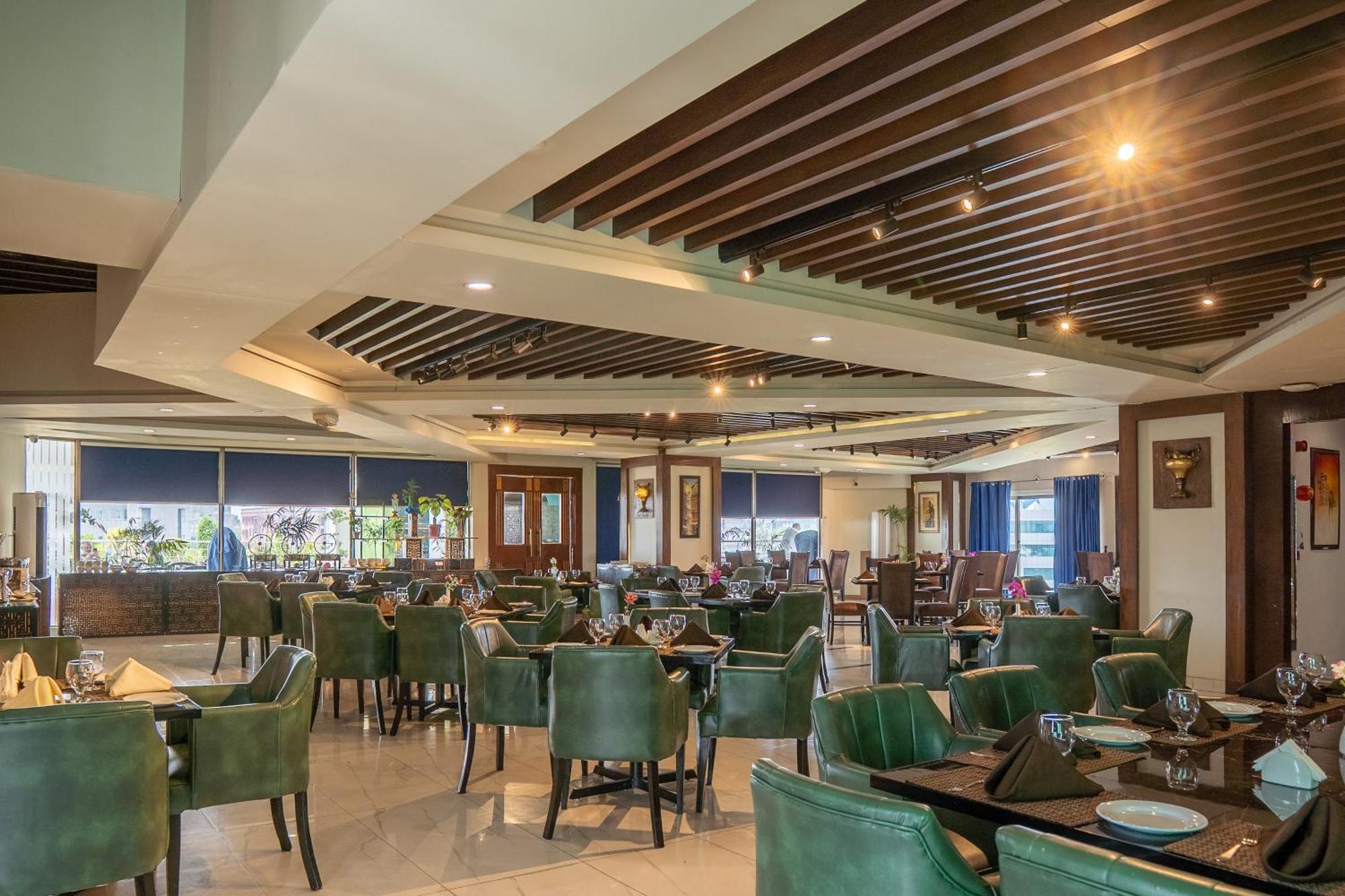 Legend Hotel Islamabad Exterior photo